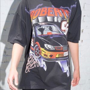 Brandy Melville car t shirt